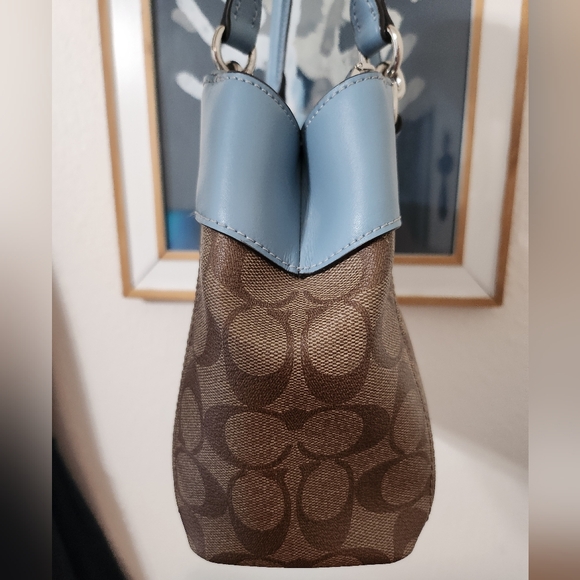 Coach Monogram Brown/ Light Blue Top Handle. In Excellent Condition Outside - Picture 6 of 11